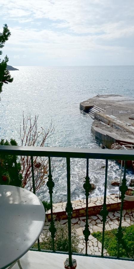 Gorgones, Sea-Front, Great View Aparthotel Kardamíli Kültér fotó